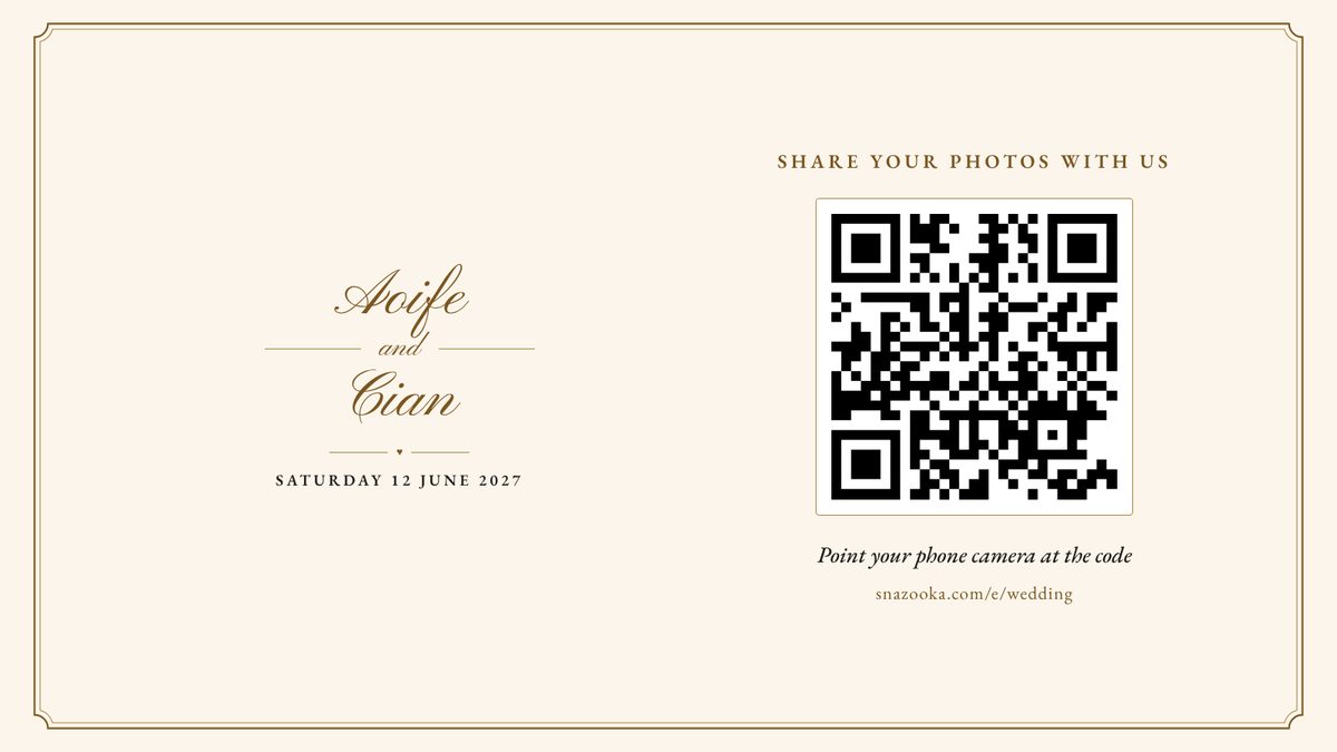 A wedding welcome screen in ivory and gold